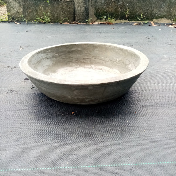 Besam Thati - (Diameter 13.5'' / Height 3'')