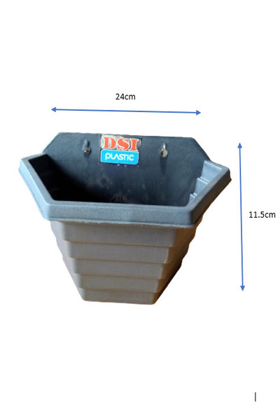 Plastic Wall Pot