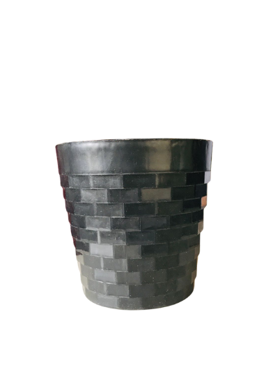 Diamond Plastic Pot Medium - (Diameter 16cm / Height 16cm)