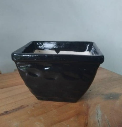 Ceramic pot (Black)